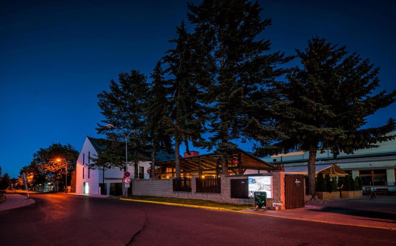 Národní dům Podbořany Podborany Exterior foto